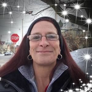 Meet your Posher, Denise